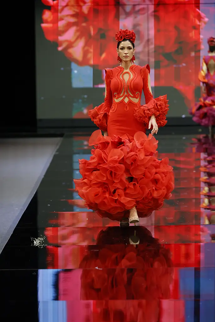 Teressa-Ninu-Coleccion-Miradas-Vestido-Flamenca-Coral-1